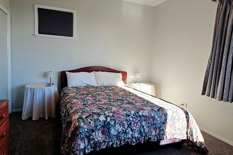 Family Fun on Queen St