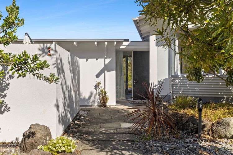 Birdsong House