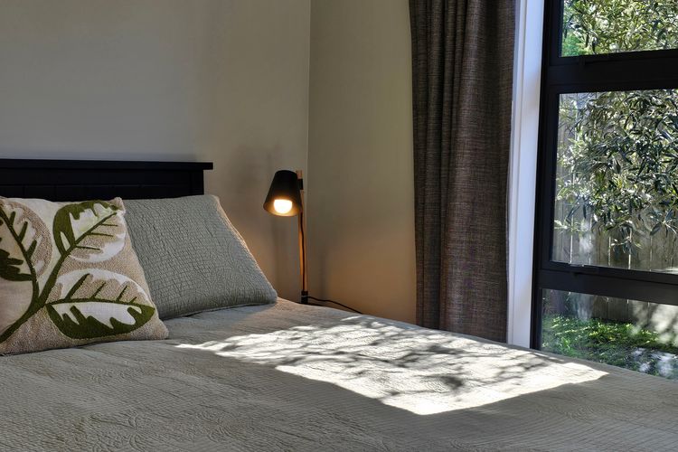 Fale Va’a in Marahau