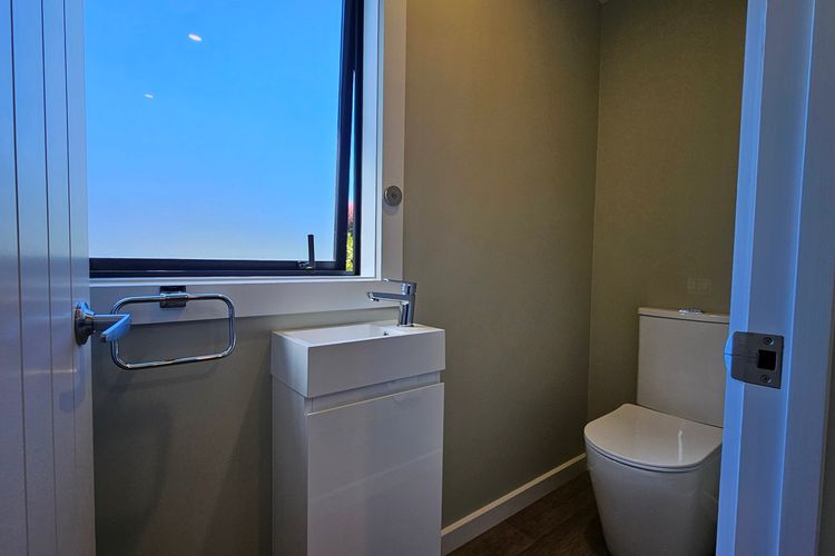 Fale Va’a in Marahau