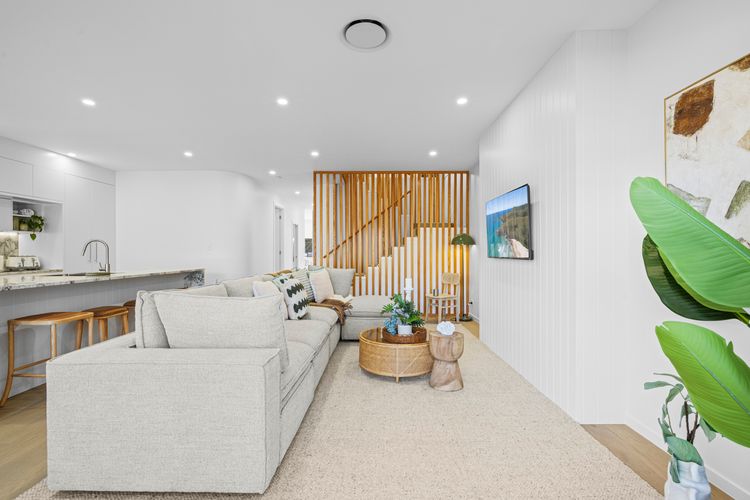 Villa Serene | Contemporary Coastal Escape