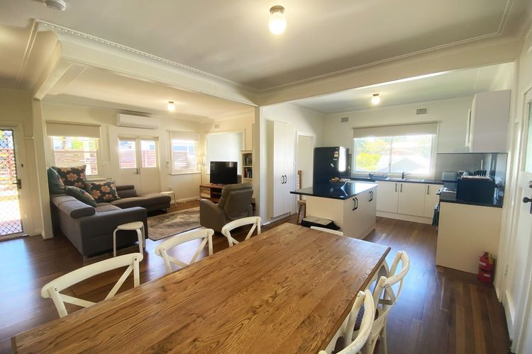 Lounge, dining, kitchen