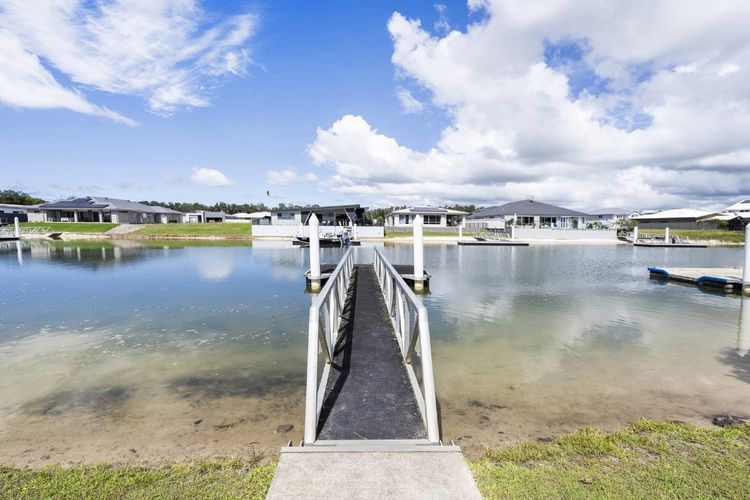 Taine Court