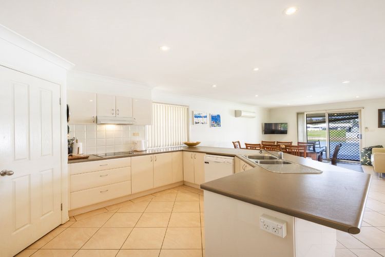 Taine Court