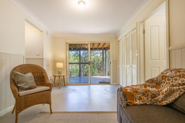 Treetop Retreat
