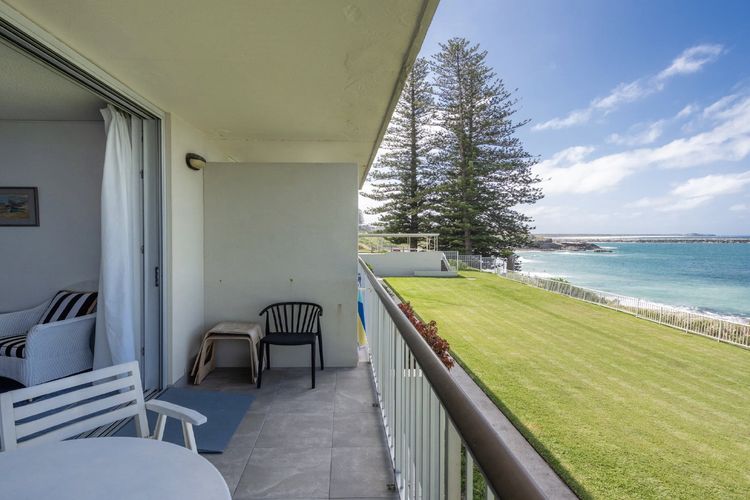 Craigmore On The Beach Unit 11