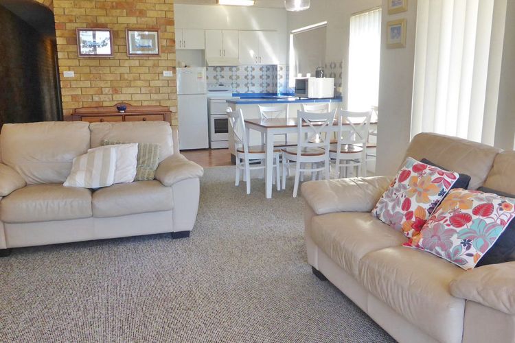 Flinders Lodge Unit 3