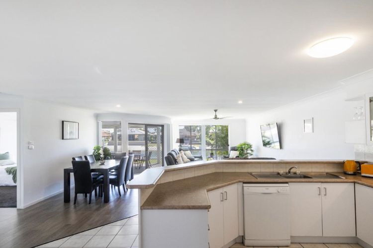 Anchorage Waterfront Unit In Yamba