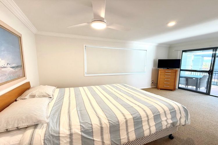 Meridian 5