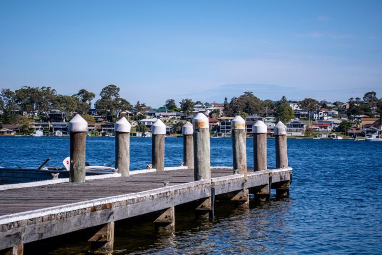 The Lakefront Haven