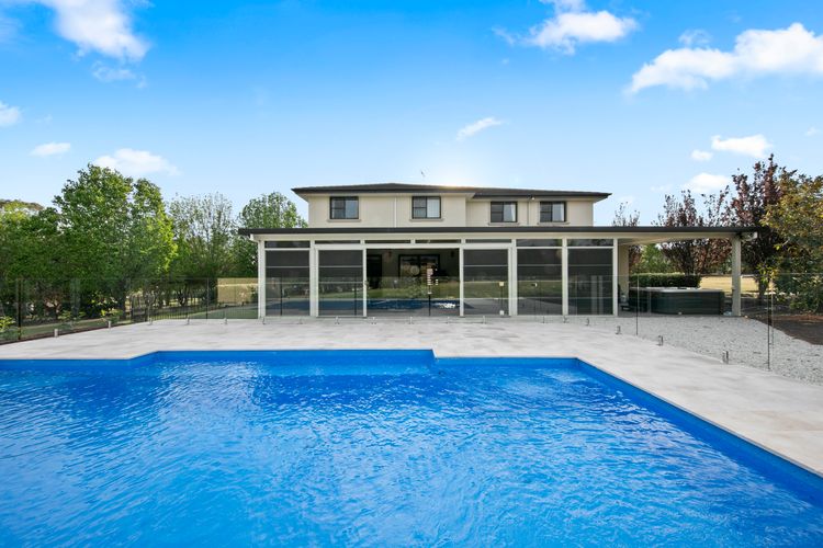 Luxury 7 bedroom Estate Hunter Manor Located in Central Hunter Valley