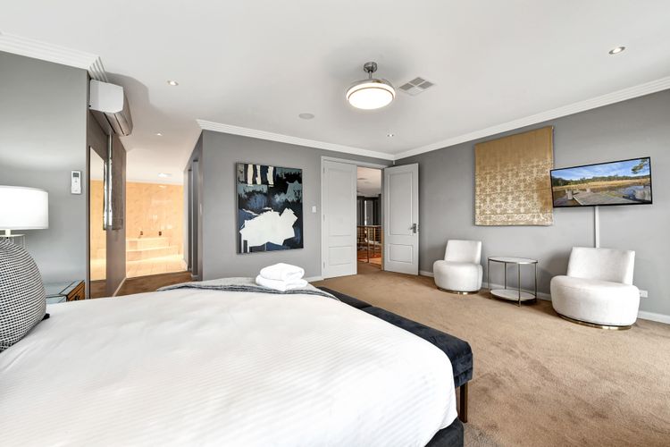 Luxury 7 bedroom Estate Hunter Manor Located in Central Hunter Valley