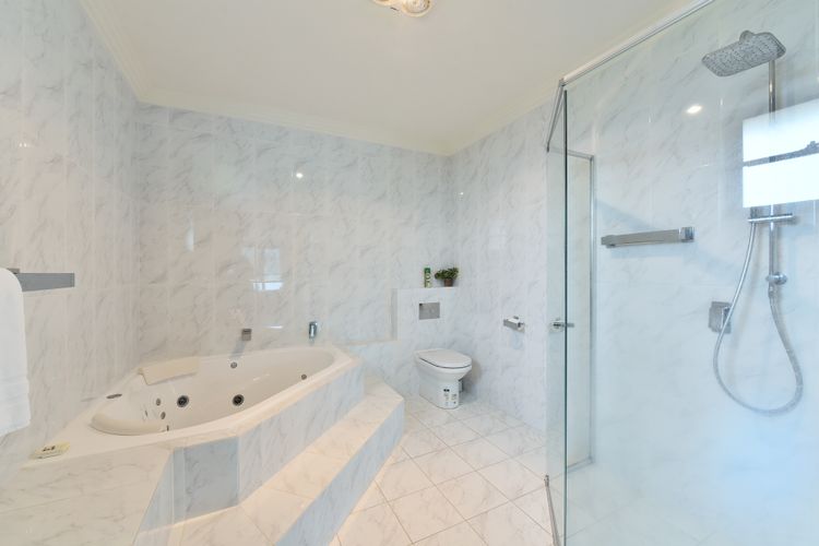 Luxury 7 bedroom Estate Hunter Manor Located in Central Hunter Valley