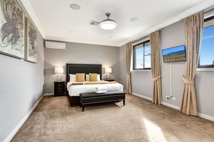 Luxury 7 bedroom Estate Hunter Manor Located in Central Hunter Valley