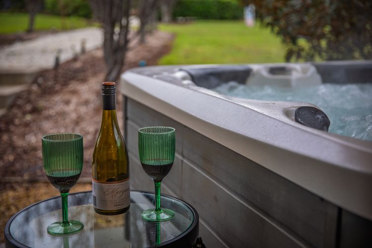 Luxury 7 bedroom Estate Hunter Manor Located in Central Hunter Valley