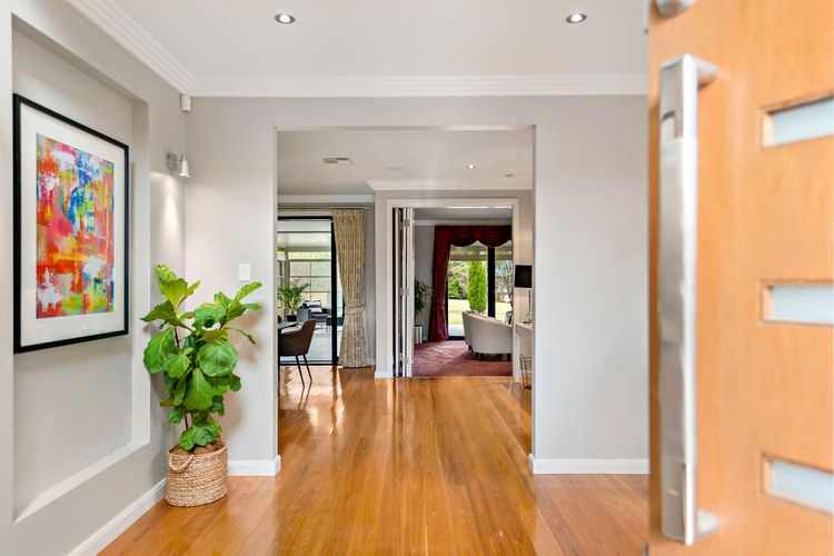 Luxury Hunter Valley Manor Estate Located in Central Hunter Valley