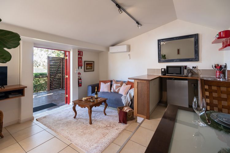 Petersons Wines Dairy Cottage