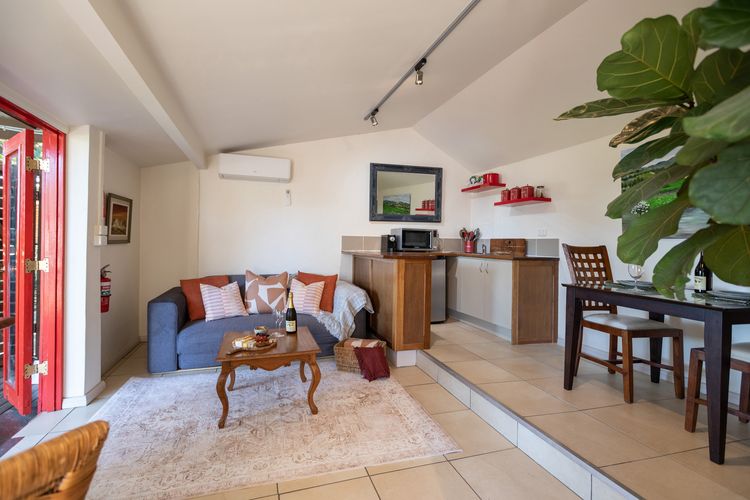 Petersons Wines Dairy Cottage