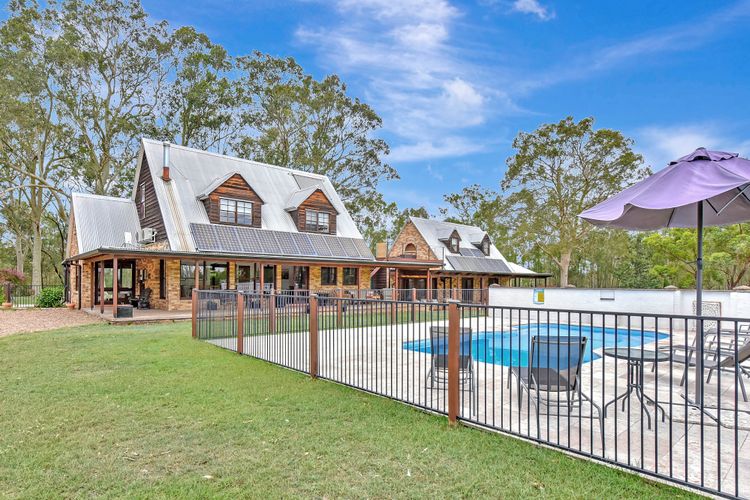 Standen Manor, Hunter Valley — Country Estate & Stables