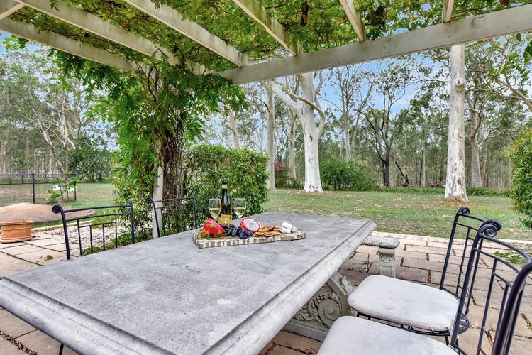 Standen Manor, Hunter Valley — Country Estate & Stables