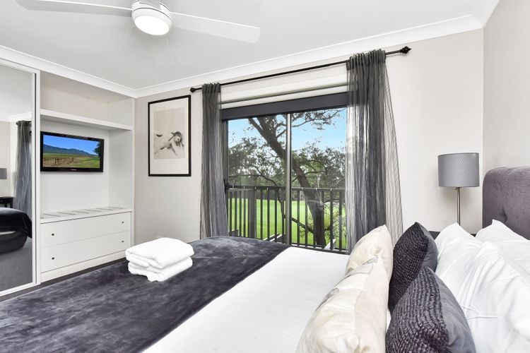 Ar’ Heafy Lodge Premium Private Villa Located within Cypress Lakes Resort