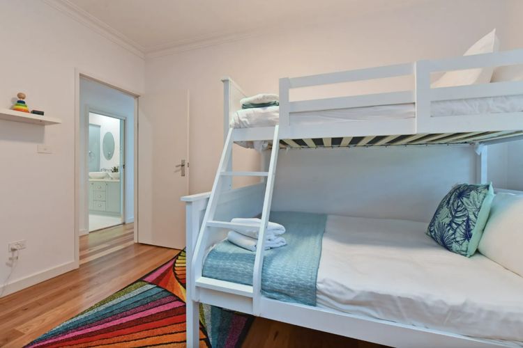 Palmers Lane Vineyard Homestead and Cottage