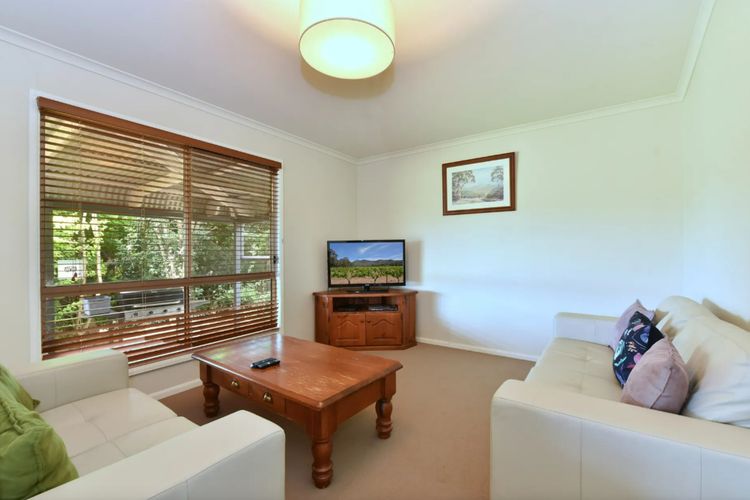 Palmers Lane Vineyard Homestead and Cottage