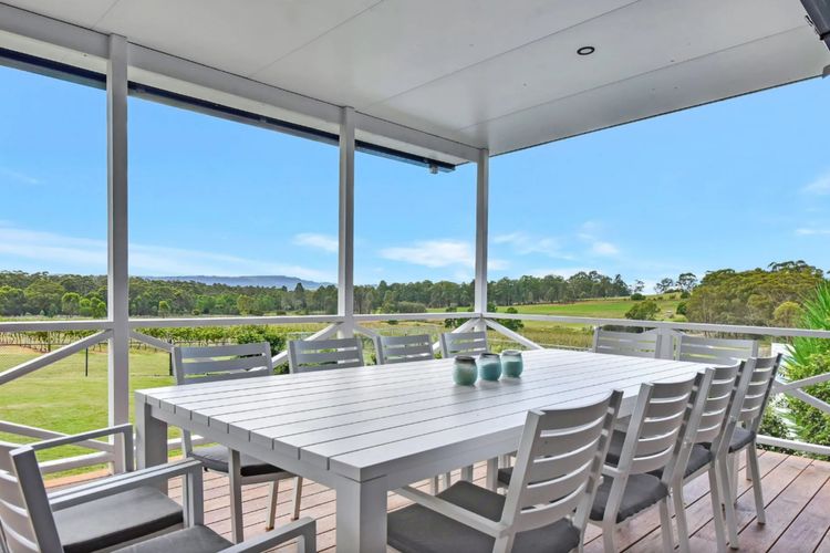 Palmers Lane Vineyard Homestead