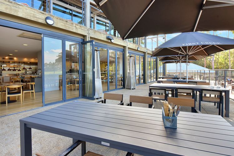 Villa located within Cypress Lakes Resort with Free Wine Tasting