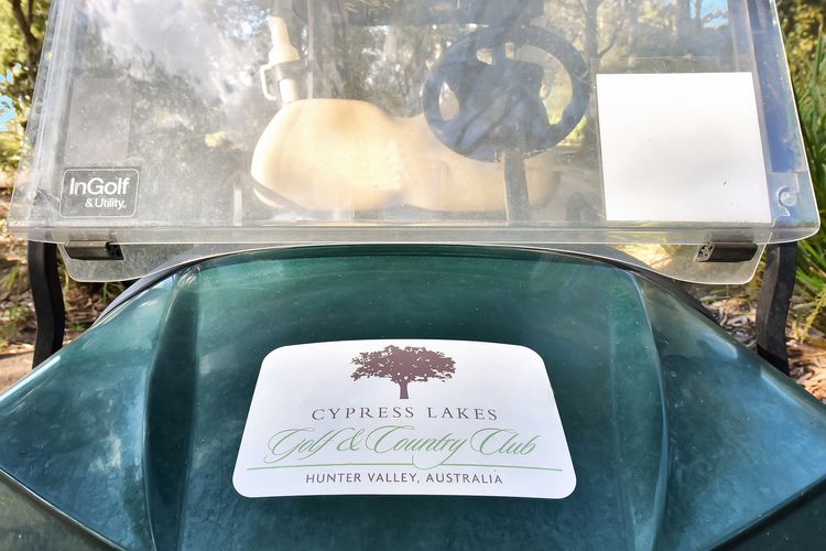 Villa located within Cypress Lakes Resort with Free Wine Tasting