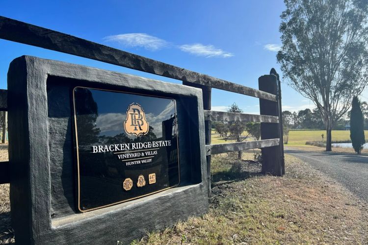 Private Vineyard Estate – Stay Among the Vines – 5 Boutique Cabins