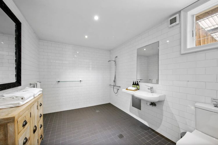 Block Eight Estate Vineyard View Villa