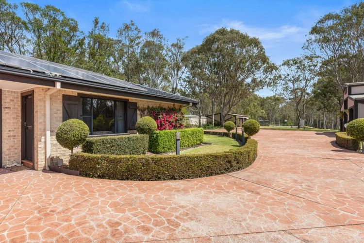 Lakeside Memories Grande Estate