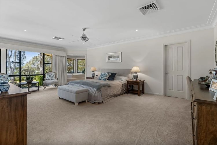 Lakeside Memories Grande Estate