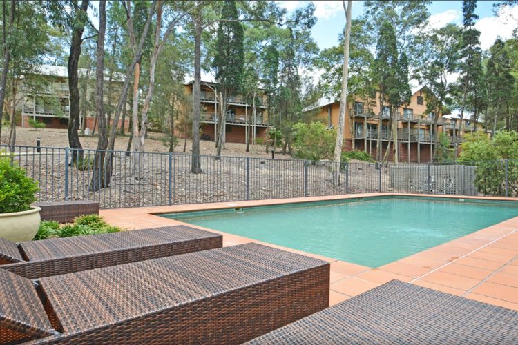 The Vintage Vine Villa with Free Wine Tasting