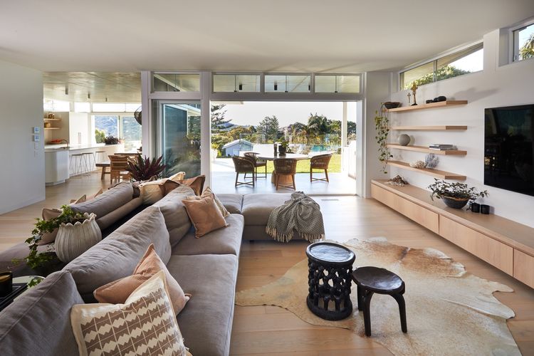 Bungan Beach House by TCC