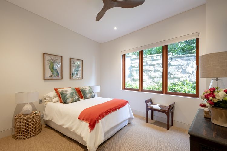 Taylors Point House by TCC