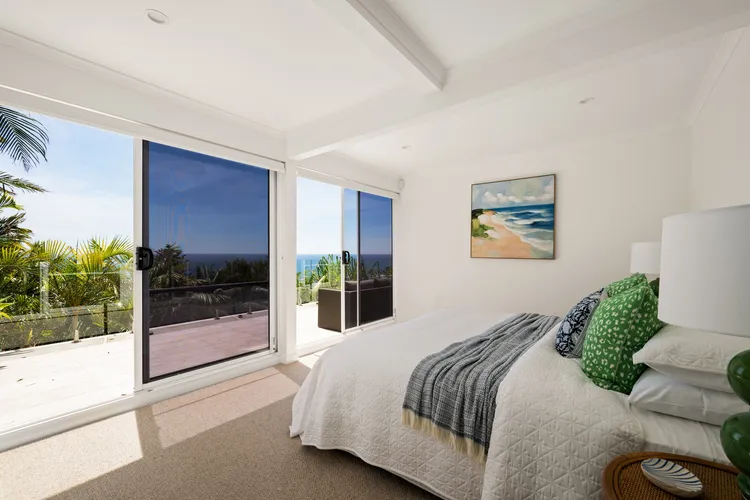 Azzure Whale Beach by TCC