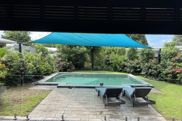 Esaluu Retreat