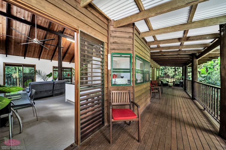 Fern House your serene rainforest retreat