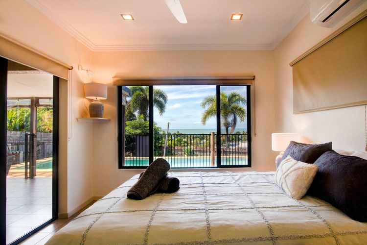 Le Reve Wake up to sunrises and tropical breezes