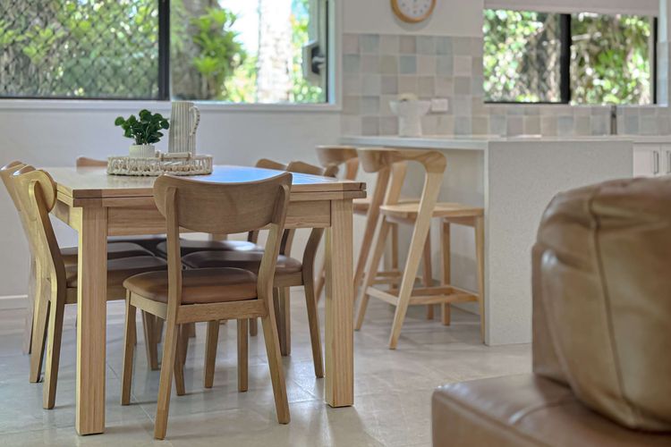 Liana One Coastal Mission Vibe