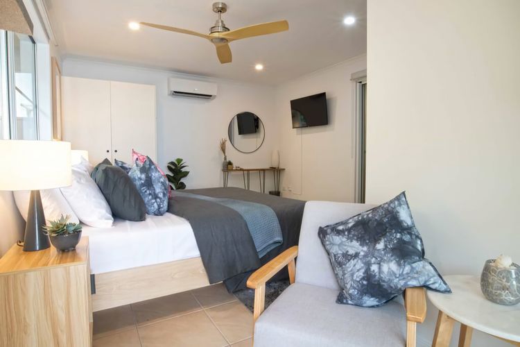 Tide Pool Ocean Front 2 bed