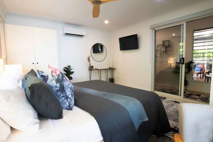 Tide Pool Ocean Front 2 bed