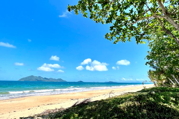 Timana 1 Townhouse Across from the Beach
