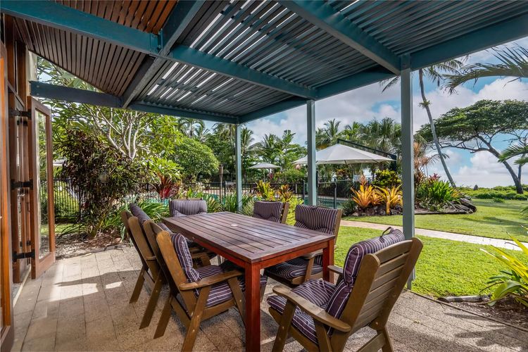 Wongalinga 7 - Out door area Eastern side 