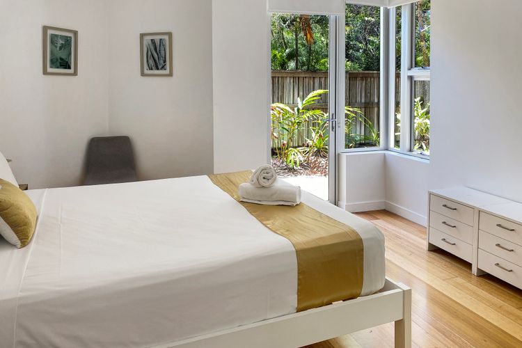 Maggies Beachfront Apt. 9