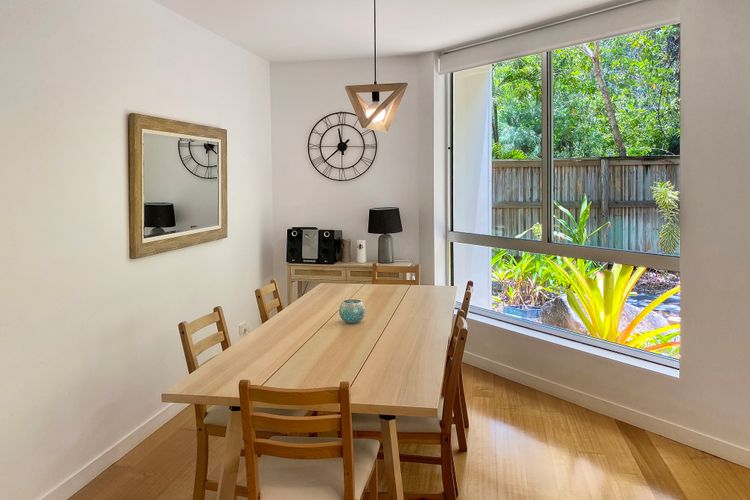 Maggies Beachfront Apt. 9