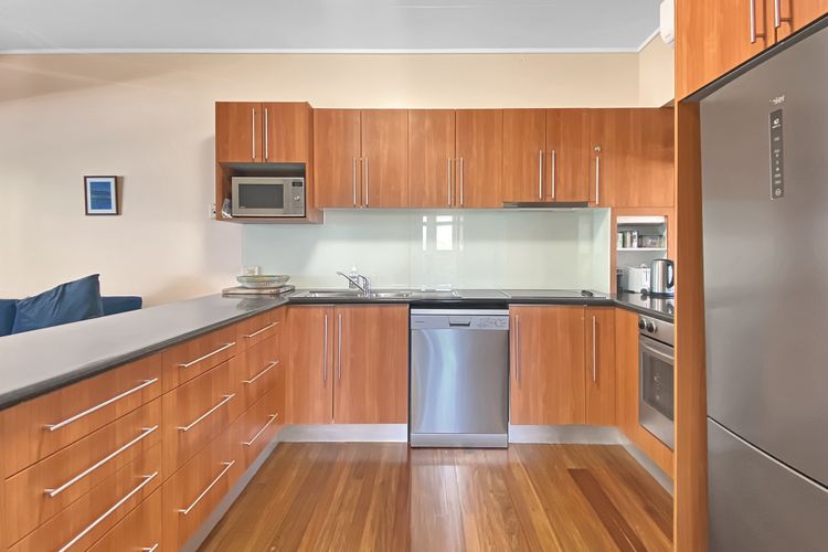 Picnic Bay Apartments Unit 4