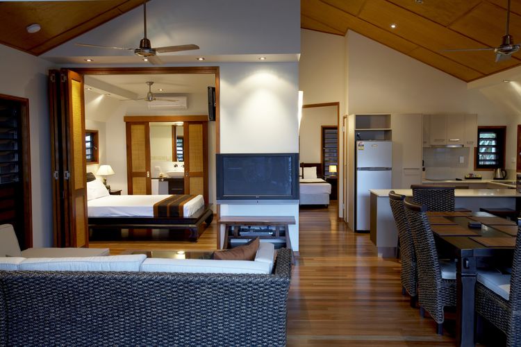 Pure Magnetic Villa 1